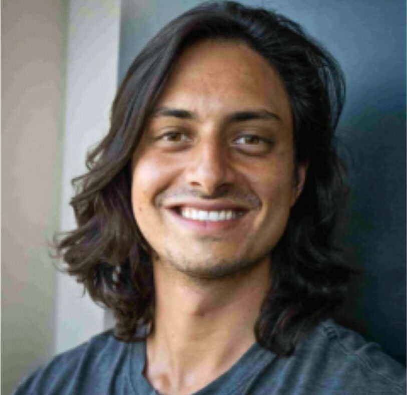 Lucas Messore - Live Online Guitar Lessons - Guitar Instructor Lesson With You