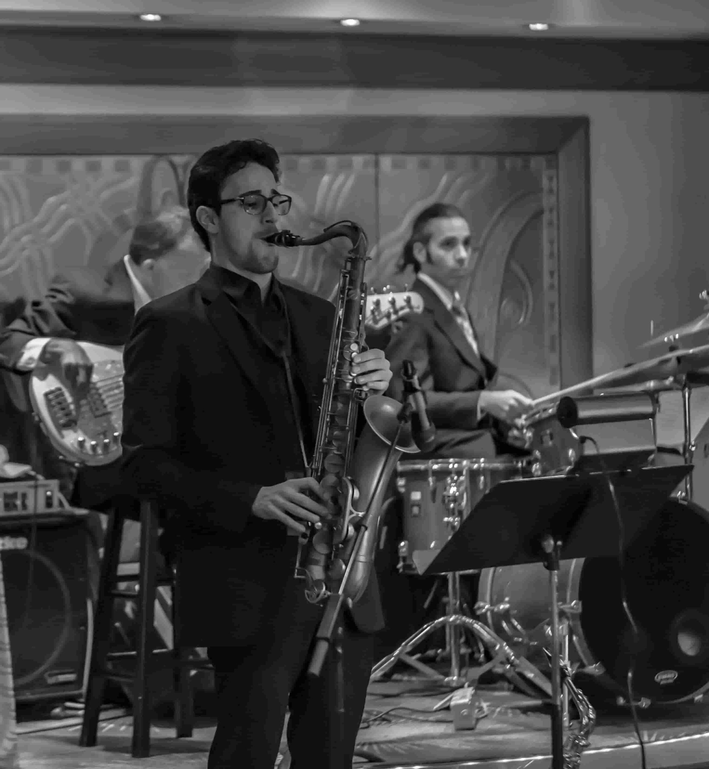 How Much do Saxophone Lessons Cost in Cheyenne, Wyoming? The Complete