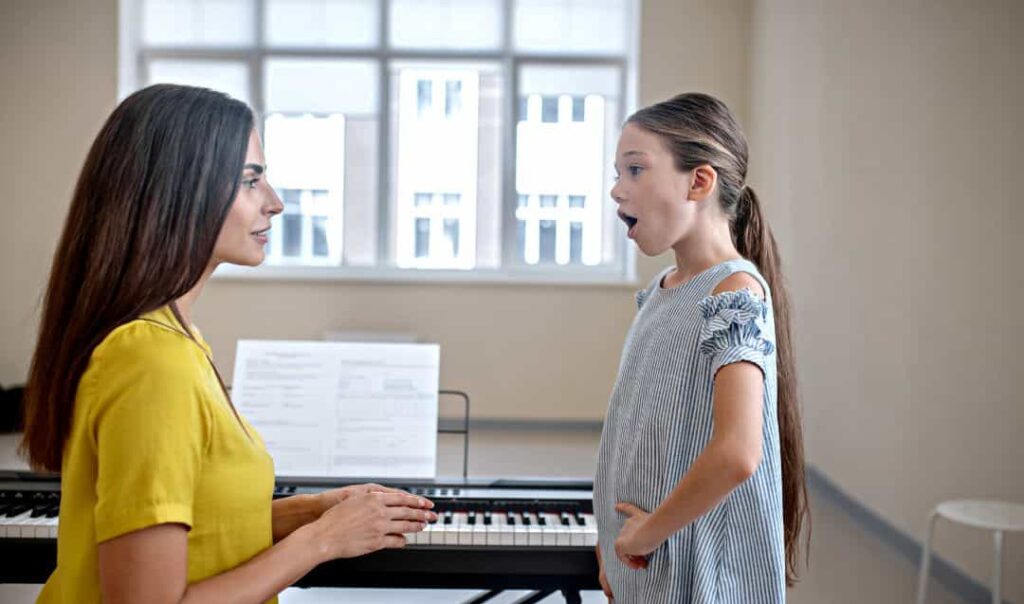 How to Find an Exceptional Singing Teacher - Lesson With You Voice Lessons Guide