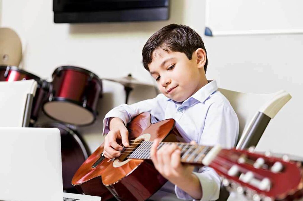 What's the best age to learn guitar? - Lesson With You Guitar Lessons