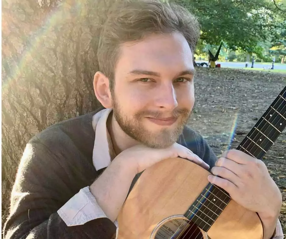 Sean Atkinson - Guitar teacher at Lesson With You - live online guitar lessons