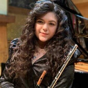 Danielle Guilmette Flute Live Online Lessons - Flute Instructor at Lesson With You